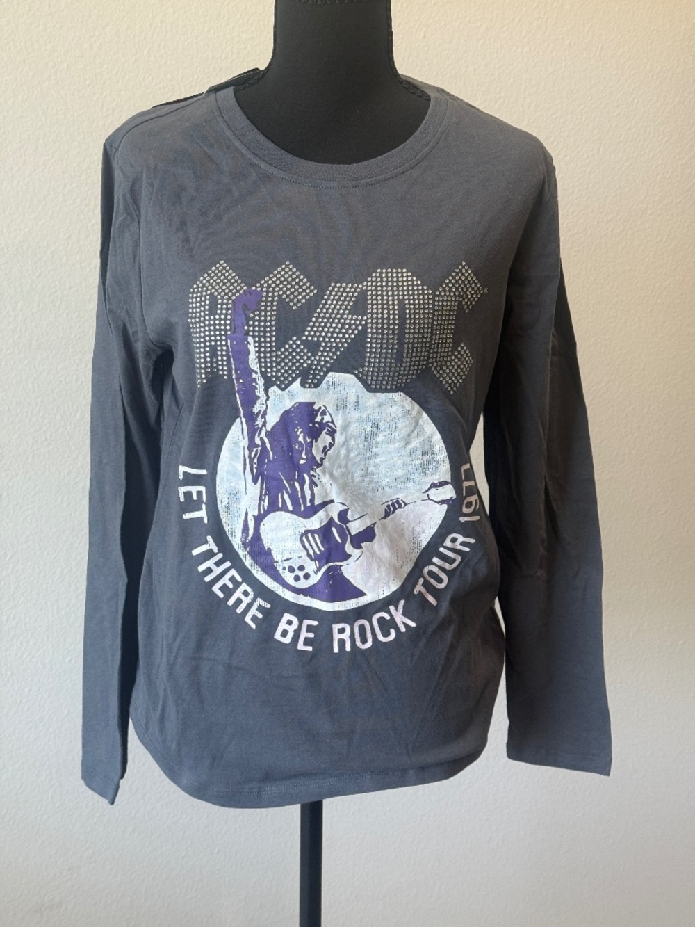 BNWT AC/DC long sleeved top